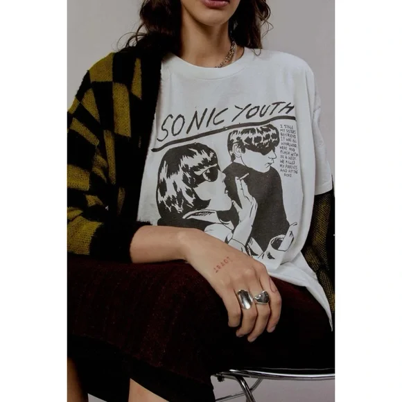 NWT Daydreamer Sonic Youth Goo Merch Tee Graphic Tshirt in Vintage White - Picture 3 of 13